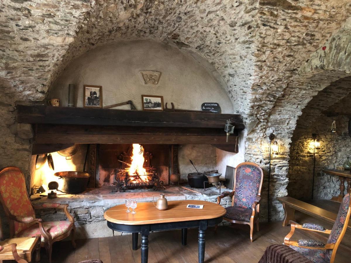 Le Chateau De Cambiaire Saint-Etienne-Vallee-Francaise Екстер'єр фото